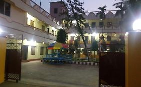 Chandipur Hotel